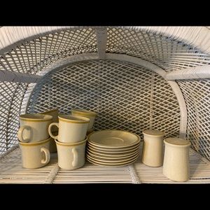 Mellow Yellow Coffee Salt and Pepper Set